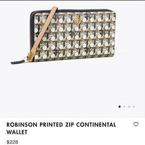 Tory Burch- Robinson Printed Zip Wallet, NWT